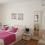 Aurora Panzió Jelsa