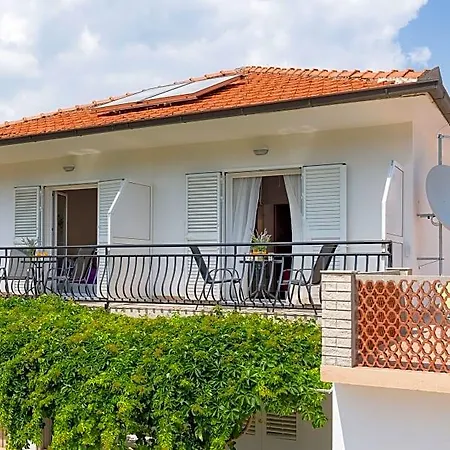 Aurora Bed and Breakfast Jelsa (Hvar)