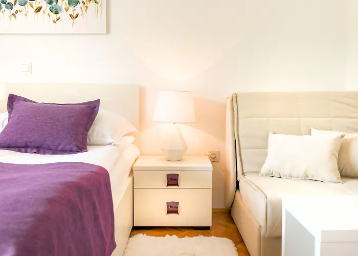 Bed & Breakfast Aurora 4*