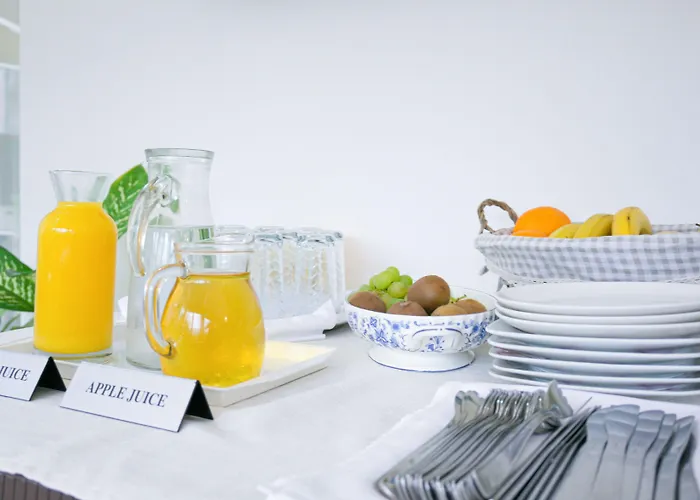 Bed & Breakfast Aurora 4*