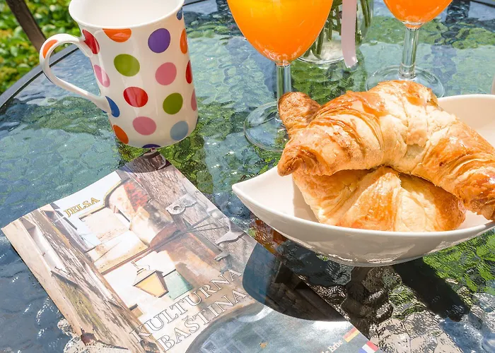 Aurora Bed & Breakfast Jelsa (Hvar)