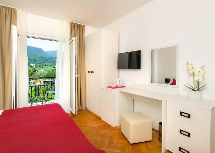 Bed & Breakfast Aurora