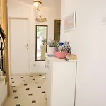 Aurora Bed & Breakfast