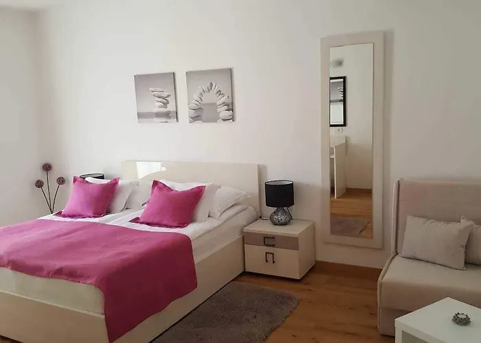 Oda ve Kahvaltı Aurora Jelsa (Hvar)